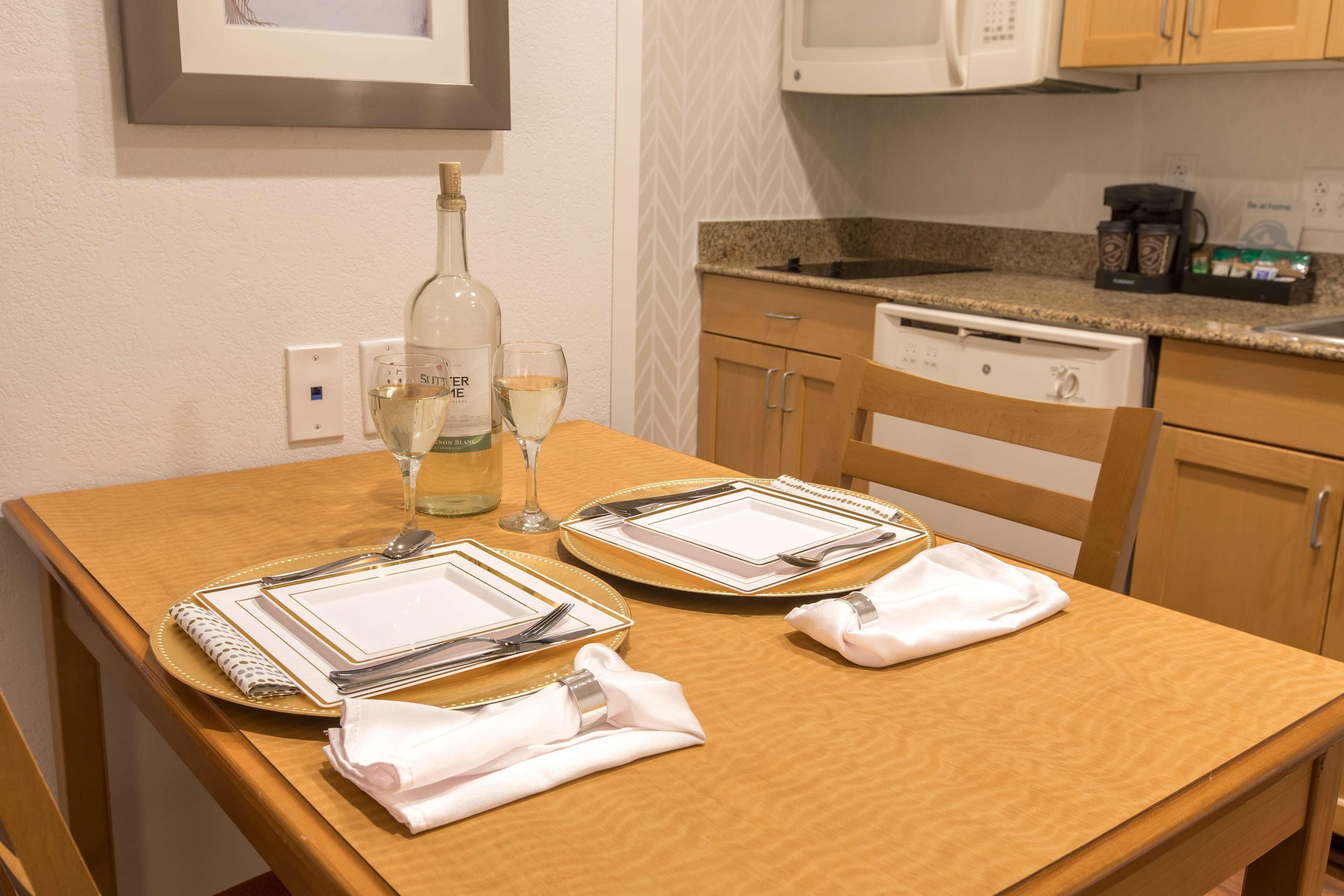 Homewood Suites By Hilton At Carolina Point - Greenville Dış mekan fotoğraf