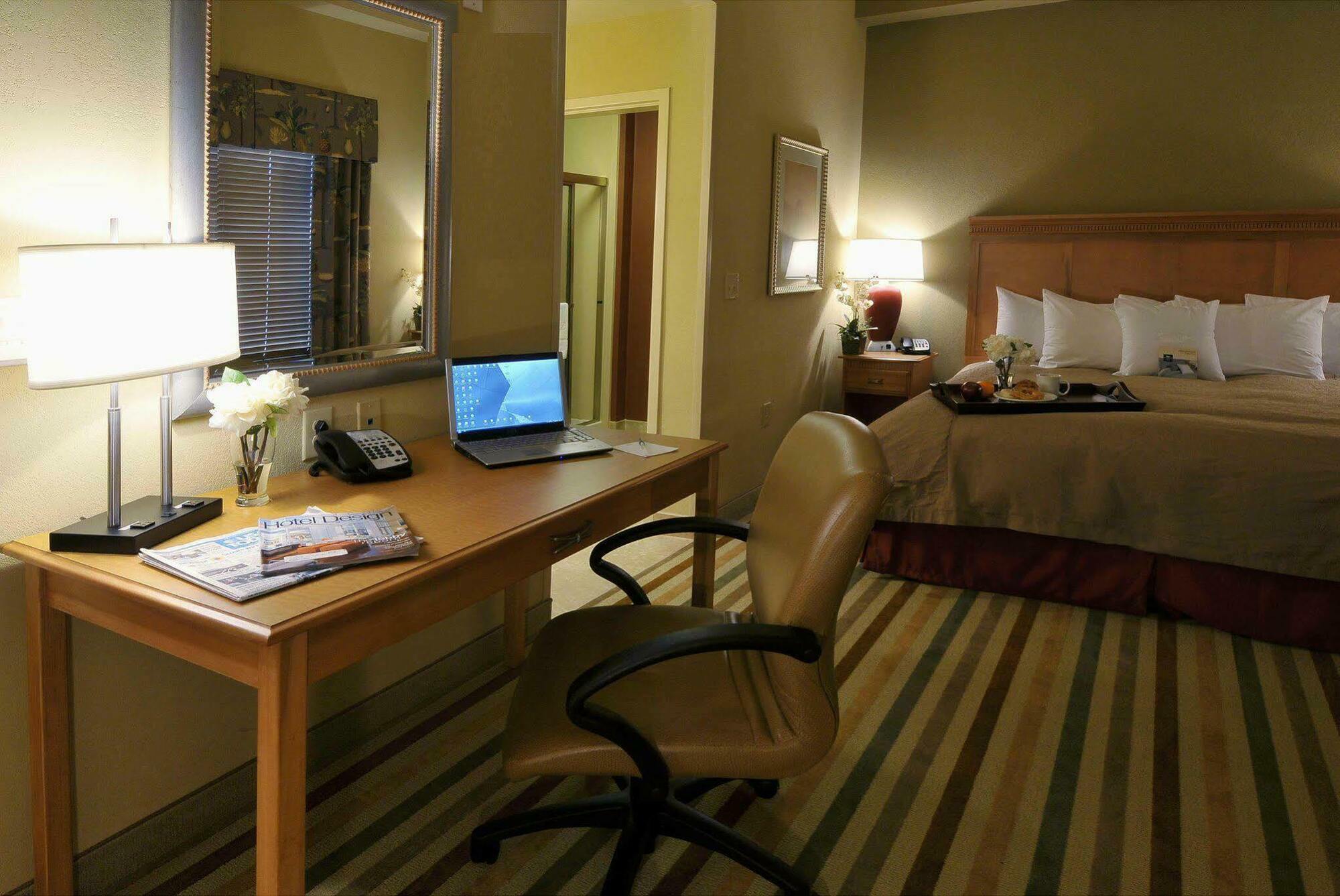 Homewood Suites By Hilton At Carolina Point - Greenville Oda fotoğraf